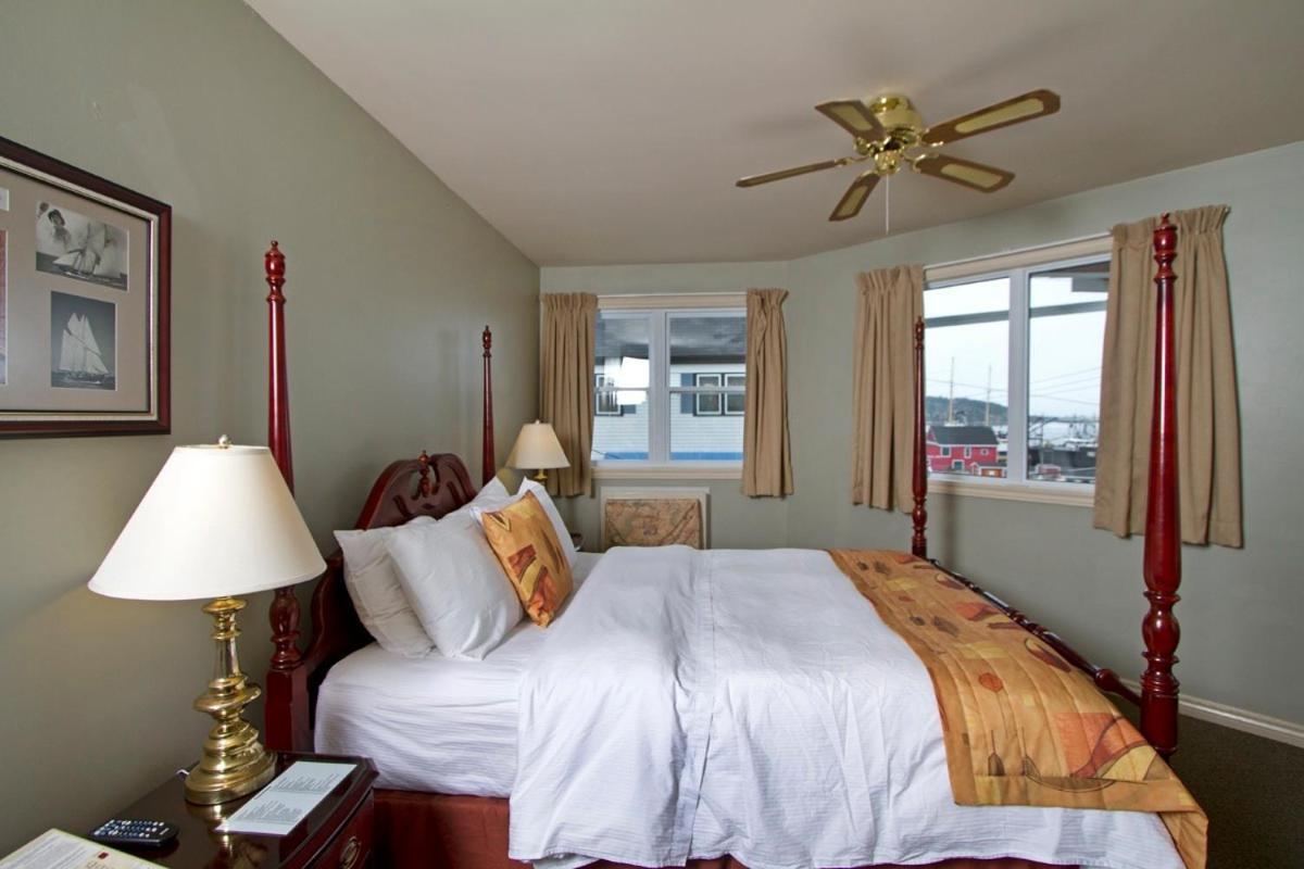 Brigantine Inn Луненбург Номер фото